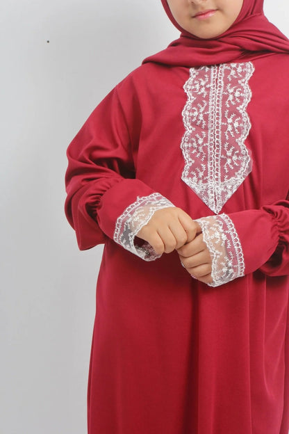Kırmızı Dantelli Kız Çocuk Namaz Elbisesi