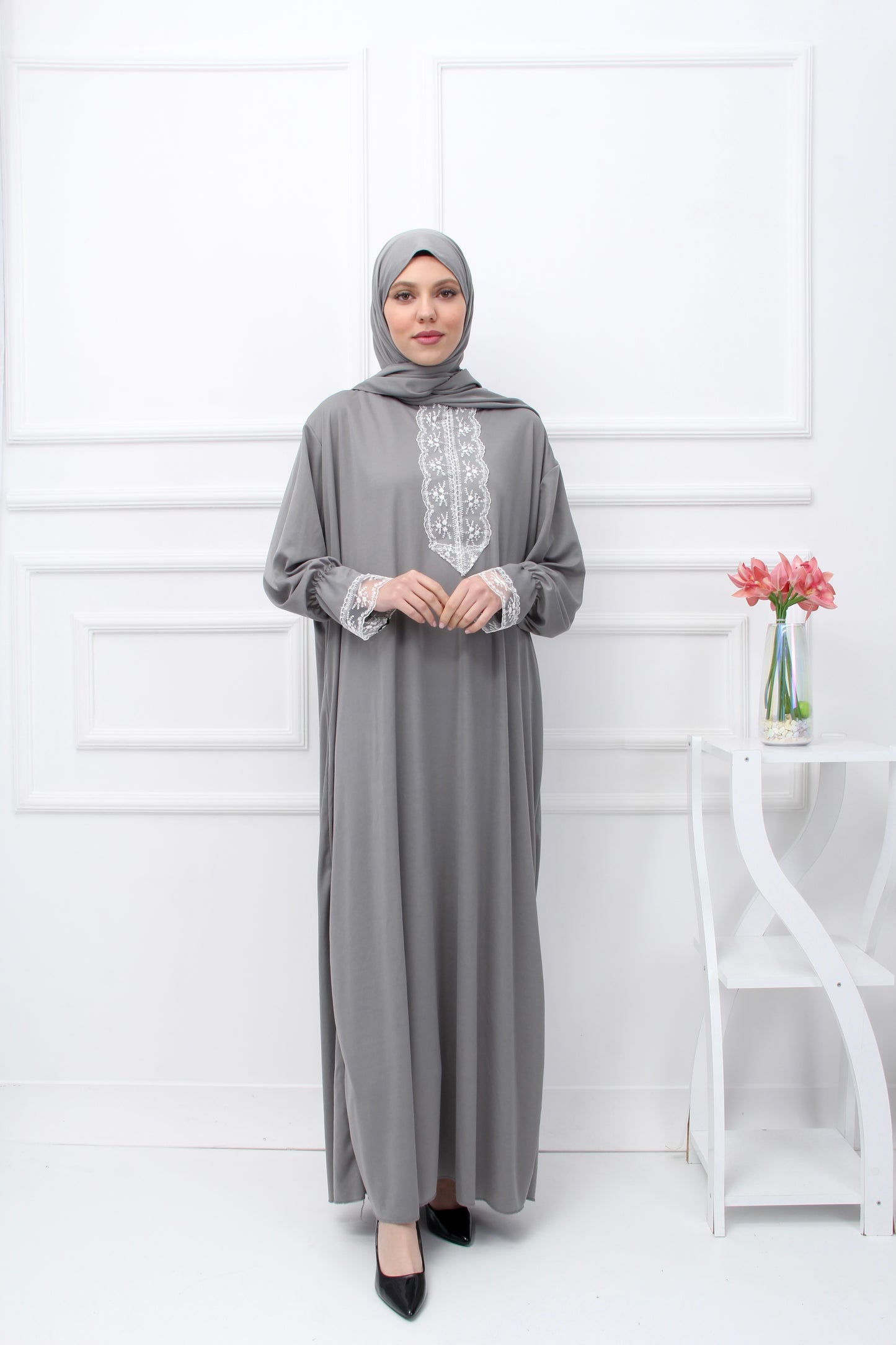 Gri Premium Dantelli Namaz Elbisesi