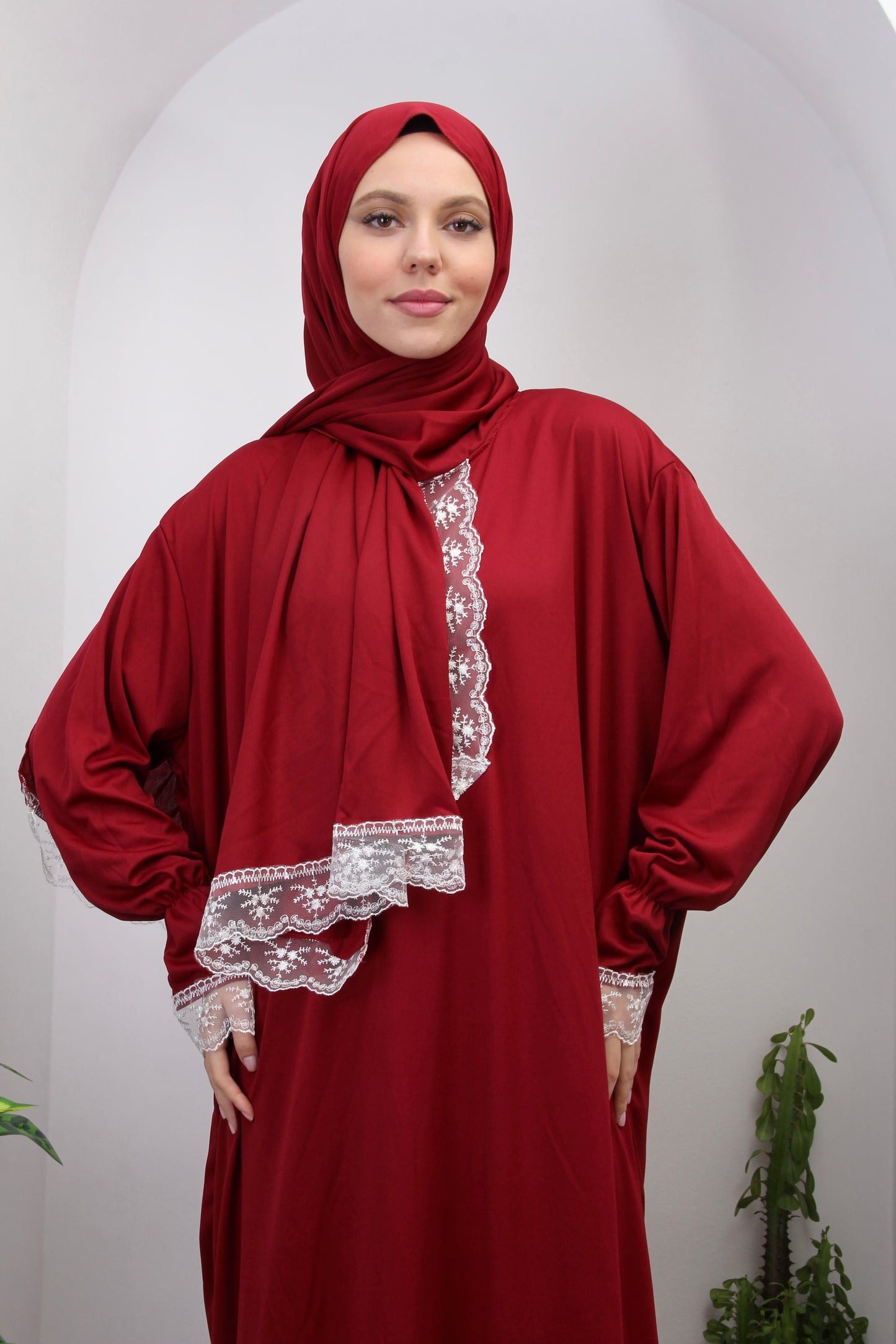 Kırmızı Premium Dantelli Namaz Elbisesi